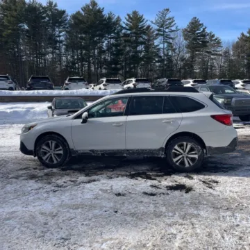Another view of 2018 Subaru Outback 2.5i Limited for sale in Carlstadt, NJ at 101 Motors
