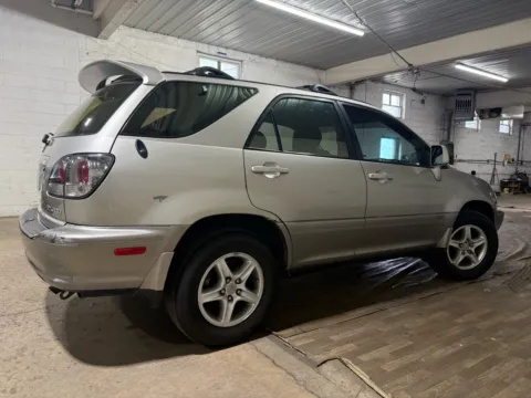 More photos of 2002 Lexus RX 300 at 101 Motors, NJ