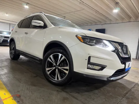 More photos of 2018 Nissan Rogue SL at 101 Motors, NJ