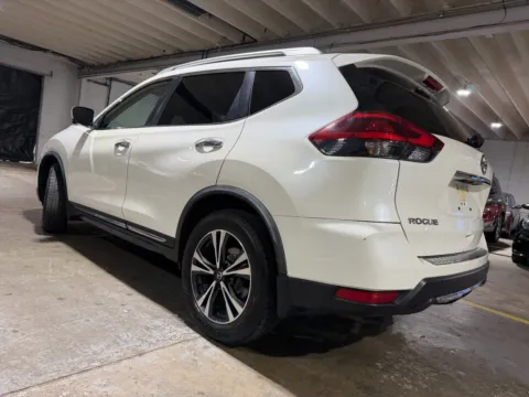 Another view of 2018 Nissan Rogue SL for sale in Carlstadt, NJ at 101 Motors