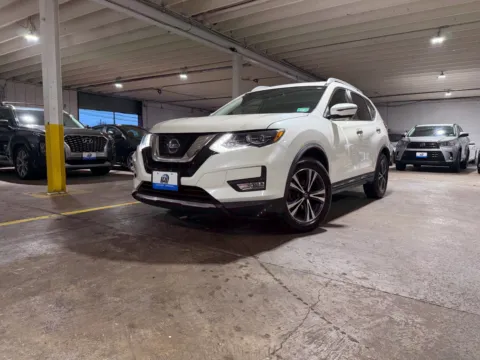 White 2018 Nissan Rogue SL for sale in Carlstadt, NJ