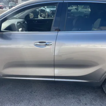 More photos of 2016 Kia Sorento 3.3L SX at 101 Motors, NJ