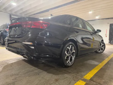 More photos of 2019 Kia Forte LXS at 101 Motors, NJ
