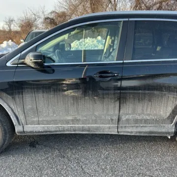 More photos of 2015 Honda CR-V Touring at 101 Motors, NJ