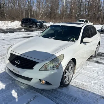 White 2013 INFINITI G37x for sale in Carlstadt, NJ