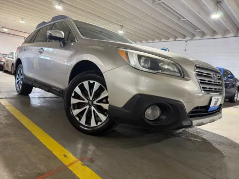 More photos of 2016 Subaru Outback 2.5i Limited at 101 Motors, NJ