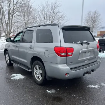 More photos of 2008 Toyota Sequoia Limited 5.7L V8 at 101 Motors, NJ