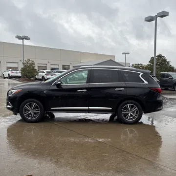 Another view of 2016 INFINITI QX60 for sale in Carlstadt, NJ at 101 Motors