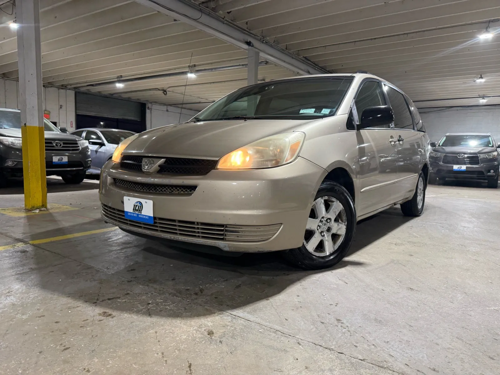 Black 2005 Toyota Sienna LE for sale in Carlstadt, NJ