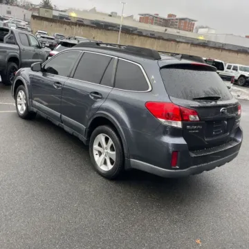 More photos of 2014 Subaru Outback 2.5i Limited at 101 Motors, NJ