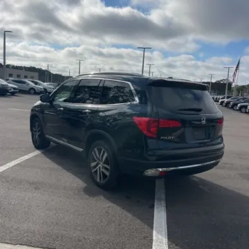 More photos of 2016 Honda Pilot Touring at 101 Motors, NJ