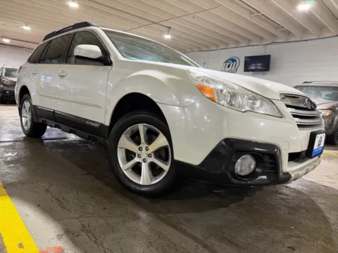 More photos of 2014 Subaru Outback 2.5i Limited at 101 Motors, NJ