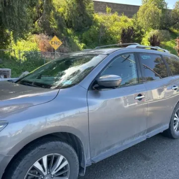 Photos of 2017 Nissan Pathfinder SL for sale in Carlstadt, NJ at 101 Motors