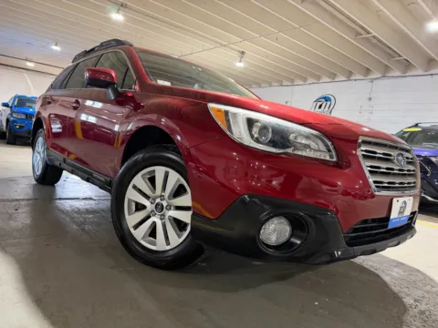 More photos of 2016 Subaru Outback 2.5i Premium at 101 Motors, NJ