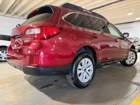 More photos of 2016 Subaru Outback 2.5i Premium at 101 Motors, NJ