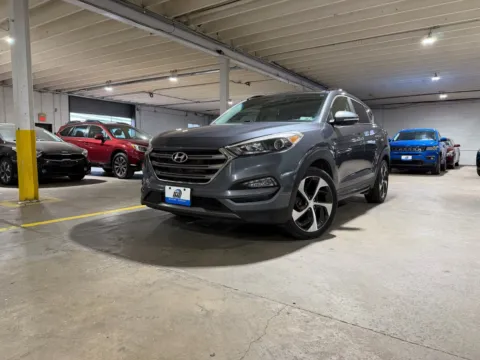 Gray 2016 Hyundai Tucson Limited for sale in Carlstadt, NJ