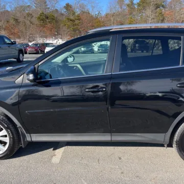 More photos of 2015 Toyota RAV4 Limited at 101 Motors, NJ