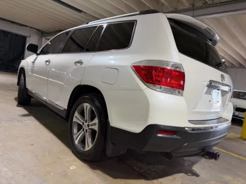 Another view of 2012 Toyota Highlander Limited V6 for sale in Carlstadt, NJ at 101 Motors