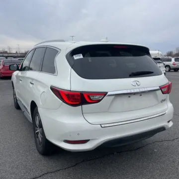 More photos of 2016 INFINITI QX60 at 101 Motors, NJ