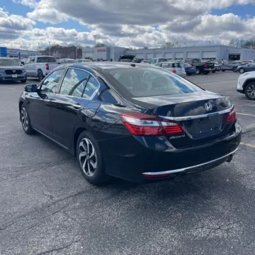 More photos of 2016 Honda Accord EX-L at 101 Motors, NJ