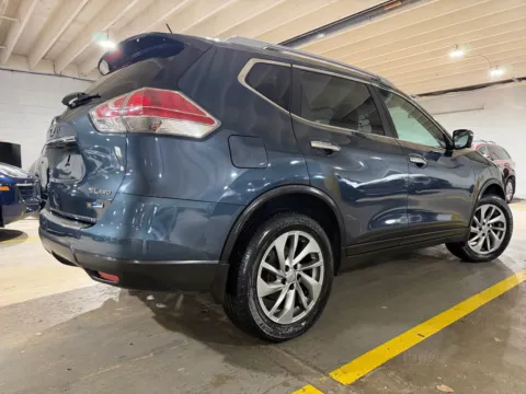 More photos of 2014 Nissan Rogue SL at 101 Motors, NJ