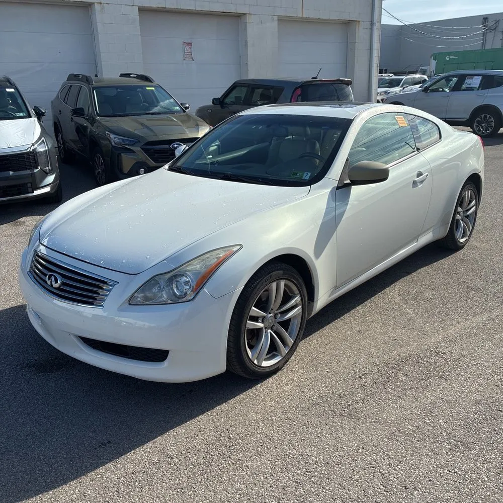White 2009 INFINITI G37x for sale in Carlstadt, NJ