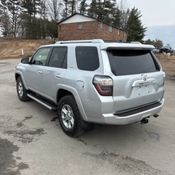 More photos of 2016 Toyota 4Runner SR5 at 101 Motors, NJ