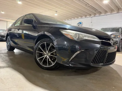 More photos of 2015 Toyota Camry XSE at 101 Motors, NJ