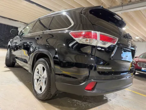Another view of 2015 Toyota Highlander Limited V6 for sale in Carlstadt, NJ at 101 Motors