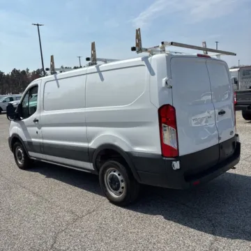 More photos of 2021 Ford Transit-250 Cargo Va 250 at 101 Motors, NJ