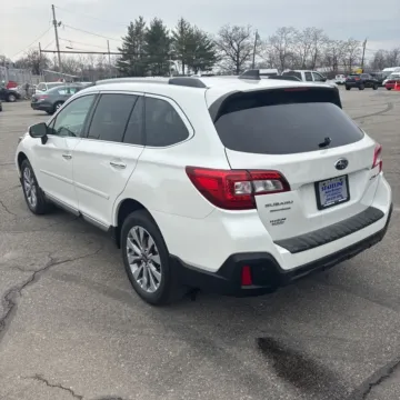 More photos of 2018 Subaru Outback 2.5i Touring at 101 Motors, NJ