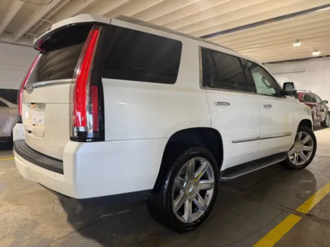 More photos of 2015 Cadillac Escalade Luxury at 101 Motors, NJ