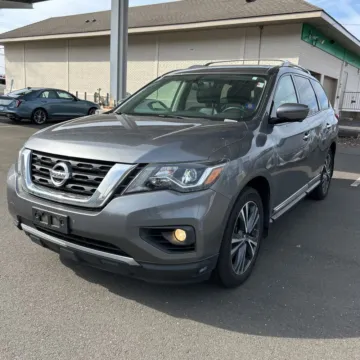 Gray 2018 Nissan Pathfinder Platinum for sale in Carlstadt, NJ