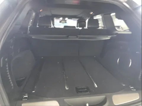 More photos of 2015 Jeep Grand Cherokee Overland at 101 Motors, NJ