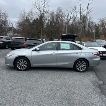 Another view of 2017 Toyota Camry XLE for sale in Carlstadt, NJ at 101 Motors