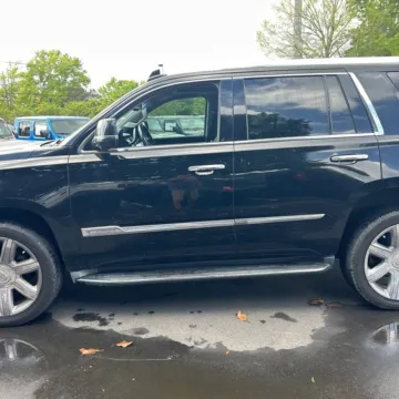 More photos of 2016 Cadillac Escalade Luxury Collection at 101 Motors, NJ