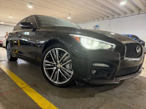 More photos of 2015 INFINITI Q50 Sport at 101 Motors, NJ