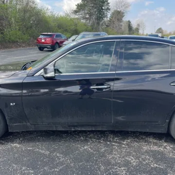 More photos of 2015 INFINITI Q50 Sport at 101 Motors, NJ