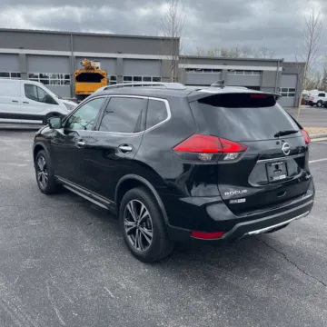 More photos of 2017 Nissan Rogue SL at 101 Motors, NJ