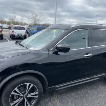 Photos of 2017 Nissan Rogue SL for sale in Carlstadt, NJ at 101 Motors