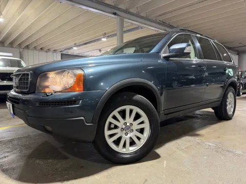 Photos of 2008 Volvo XC90 3.2 for sale in Carlstadt, NJ at 101 Motors