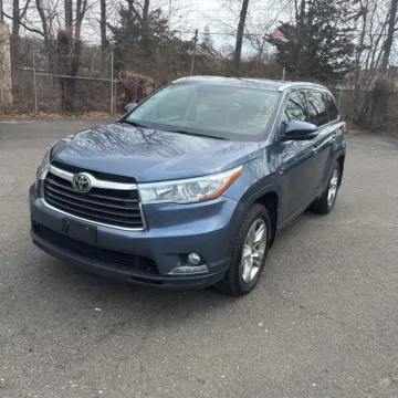 Blue 2016 Toyota Highlander Limited V6 for sale in Carlstadt, NJ