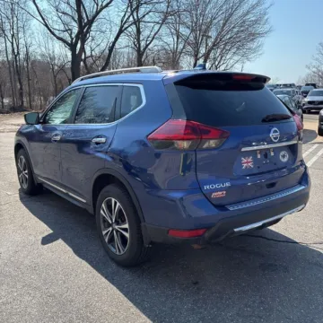 Another view of 2018 Nissan Rogue SL for sale in Carlstadt, NJ at 101 Motors