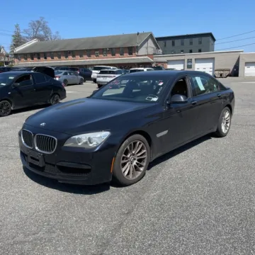 Blue 2013 BMW 750Li xDrive for sale in Carlstadt, NJ