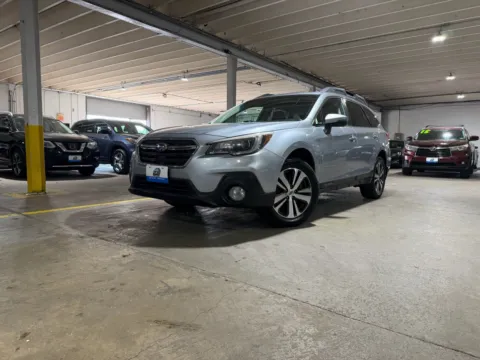 Silver 2018 Subaru Outback 2.5i Limited for sale in Carlstadt, NJ