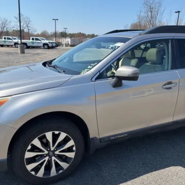 Photos of 2015 Subaru Outback 2.5i Limited for sale in Carlstadt, NJ at 101 Motors