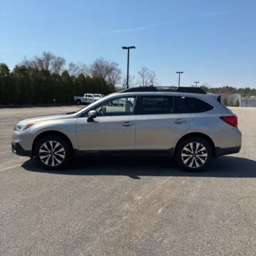 Another view of 2015 Subaru Outback 2.5i Limited for sale in Carlstadt, NJ at 101 Motors