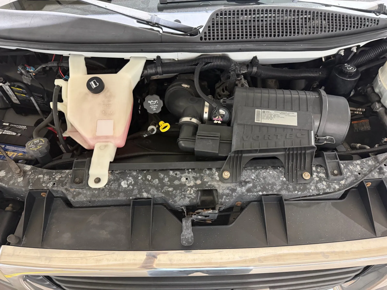 GMC Savana photo 15