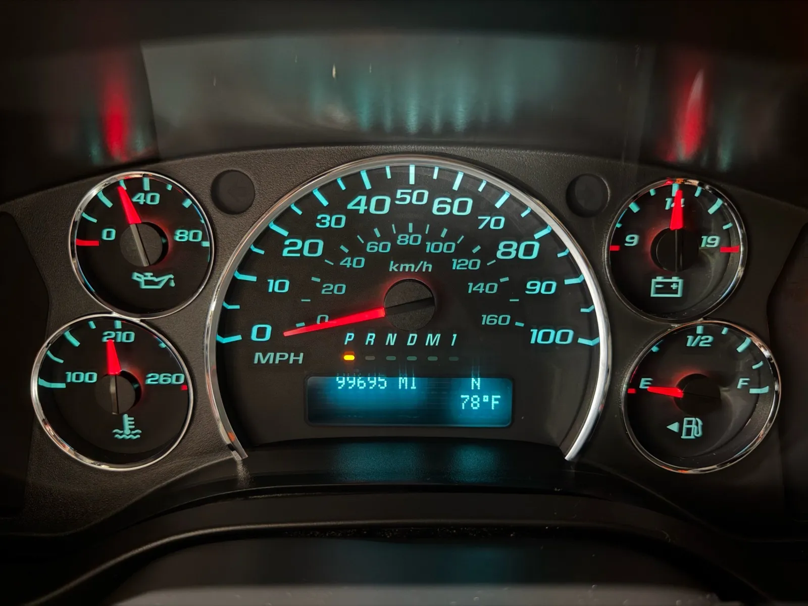 GMC Savana photo 9