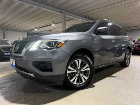 Photos of 2018 Nissan Pathfinder S for sale in Carlstadt, NJ at 101 Motors